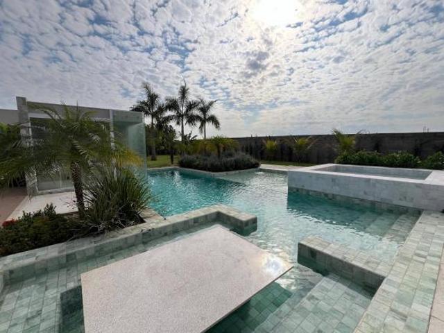 Casa venda em Região Geográfica Imediata de Londrina, Londrina