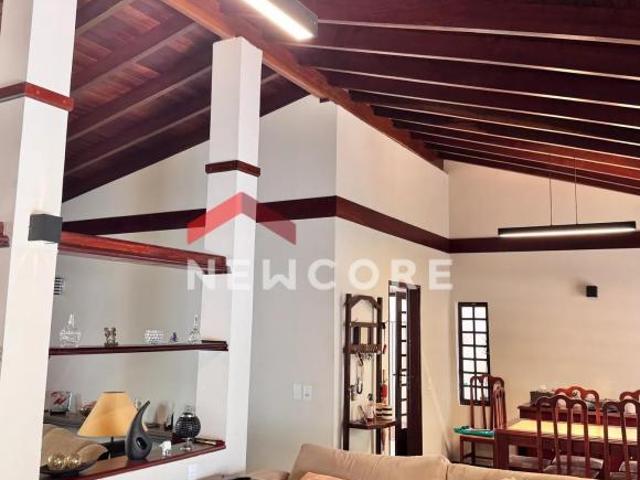 Casa venda em Região Imediata de Bauru, Bauru