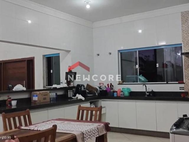 Casa venda em Região Imediata de Taubaté-Pindamonhangaba, Região Metropolitana do Vale do Paraíba e Litoral Norte