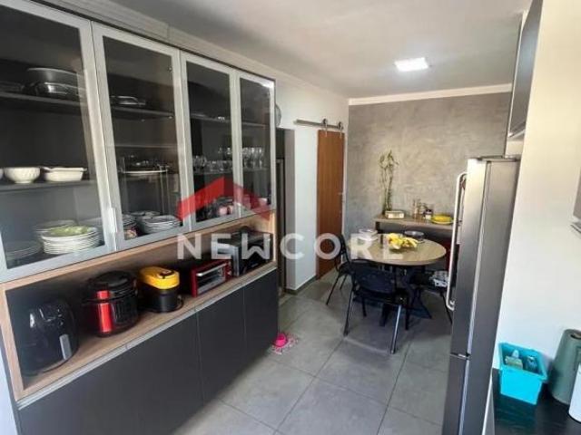 Casa venda em Região Imediata de Bauru, Bauru