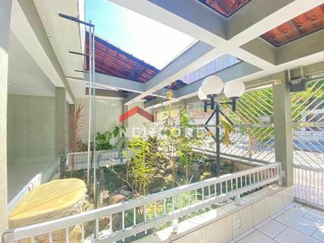 Casa venda em Região Imediata de Santos, Região Metropolitana da Baixada Santista