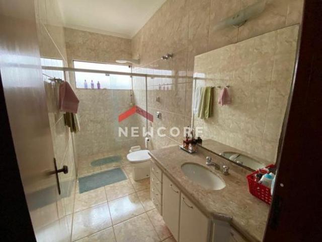 Casa venda em Região Imediata de Bauru, Bauru
