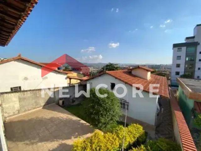 Casa venda em Camargos, Belo Horizonte