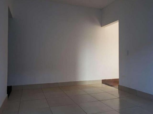 Casa venda em Região Geográfica Imediata de Londrina, Londrina