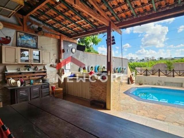 Casa venda em Região Imediata de Bauru, Bauru