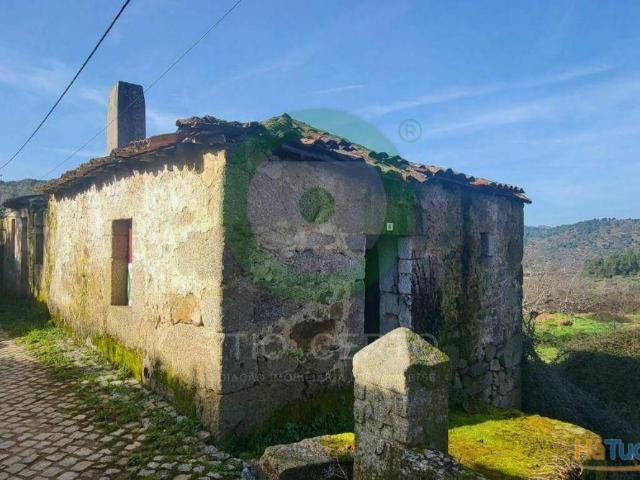 Casa venda em Edroso, Bragança