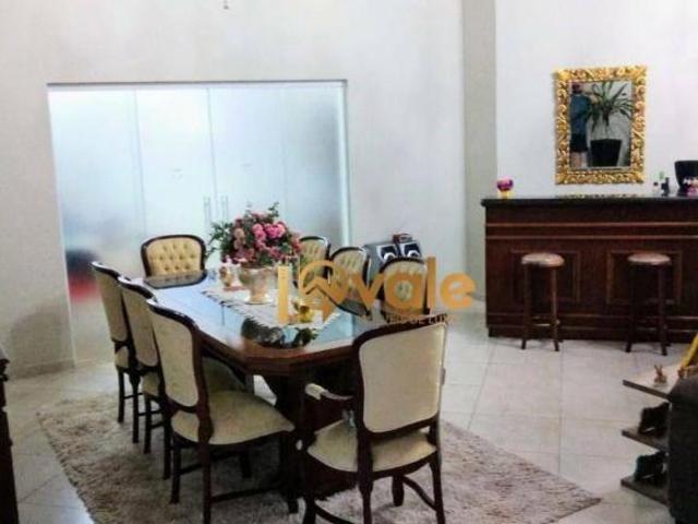 Casa venda em Região Imediata de São José dos Campos, Região Metropolitana do Vale do Paraíba e Litoral Norte