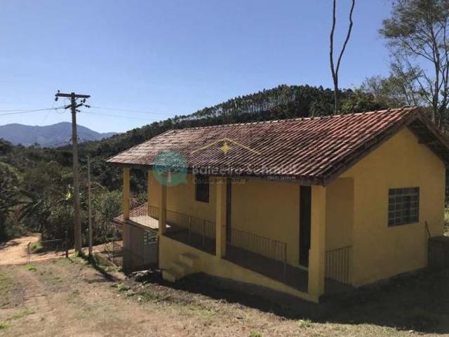 Casa venda em Região Imediata de Taubaté-Pindamonhangaba, Região Metropolitana do Vale do Paraíba e Litoral Norte