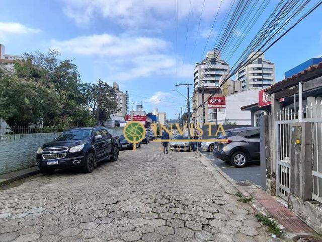 Casa aluguel em Região Geográfica Imediata de Florianópolis, Desterro