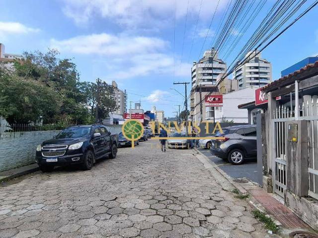 Casa aluguel em Região Geográfica Imediata de Florianópolis, Desterro