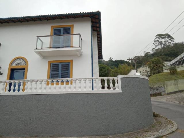 Casa venda em Região Geográfica Imediata de Petrópolis, Região Metropolitana do Rio de Janeiro
