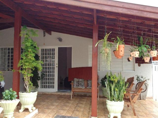 Casa venda em Conjunto Habitacional José Paulino Nogueira (Popular Velha), Paulínia