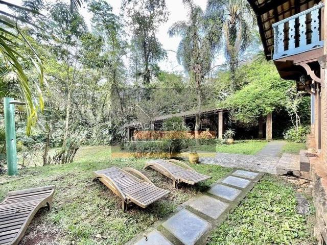 Casa aluguel em Embu das Artes
