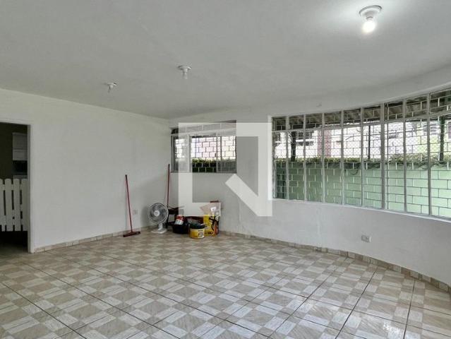 Casa aluguel em Região Imediata de Santos, Região Metropolitana da Baixada Santista