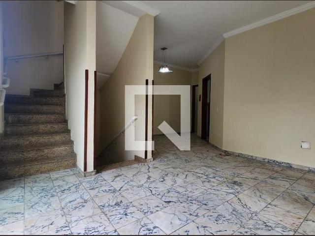 Casa aluguel em Região Imediata de Santos, Região Metropolitana da Baixada Santista