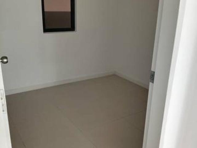 Serviced Residence for sale in Tanjong Sepat, Selangor