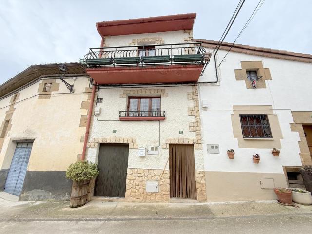 Casa en venta en Estellerria, Navarra