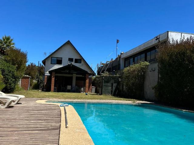 Casa en arriendo en Algarrobo, Valparaíso