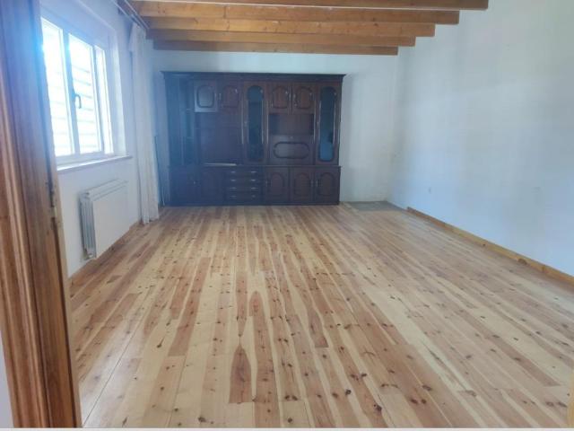 Casa en venta en Alija Del Infantado, Castilla y León