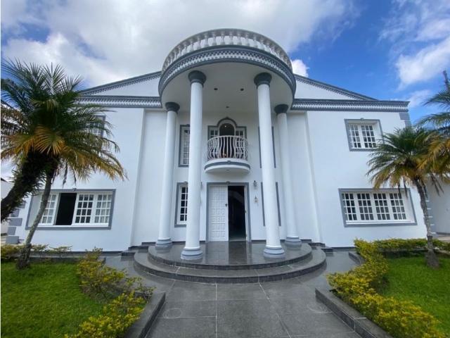 Casa en alquiler en Miranda