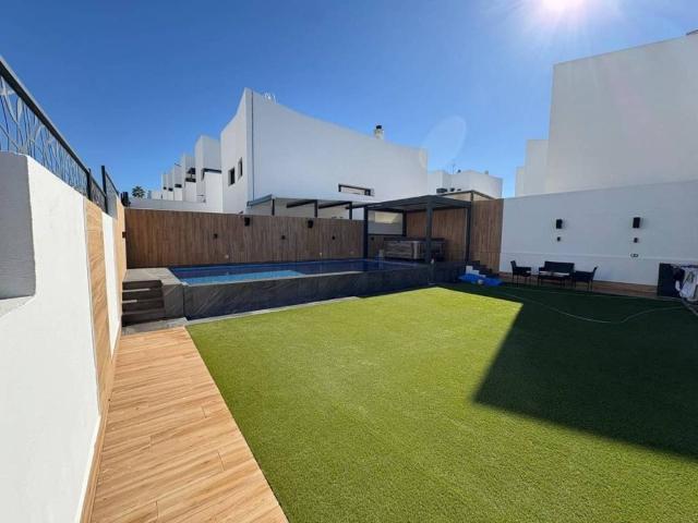 Casa en alquiler en Comarca de la Vega de Granada, Andalucía