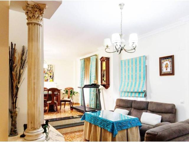 Casa en alquiler en Alcalá De Guadaíra, Andalucía