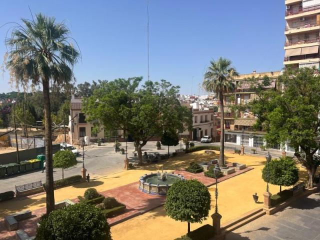 Casa en alquiler en Alcalá De Guadaíra, Andalucía