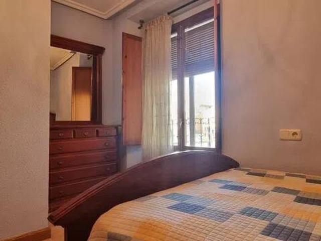Casa en alquiler en Alcanadre, La Rioja