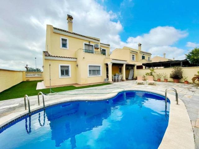 Casa en venta en Acebuchal, Campo de Gibraltar