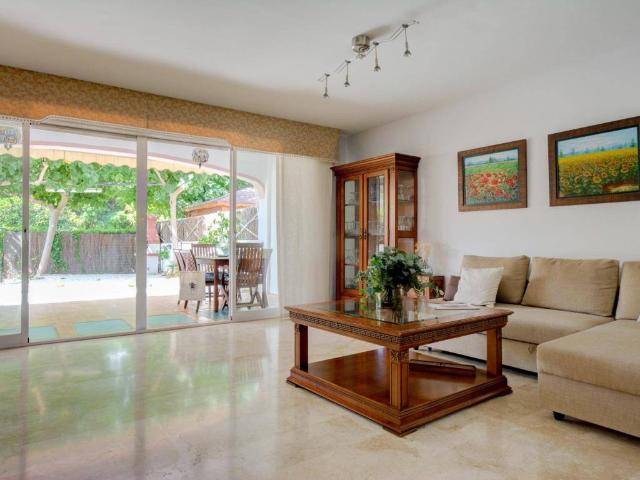 Casa en alquiler en Alicante