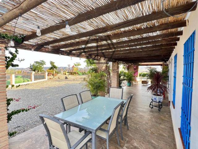 Casa en alquiler en La Axarquía, Andalucía