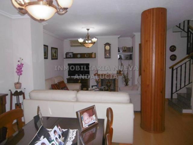 Casa en alquiler en Almería