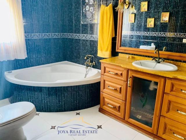 Casa en alquiler en Velilla-Taramay, Comarca de la Costa Granadina