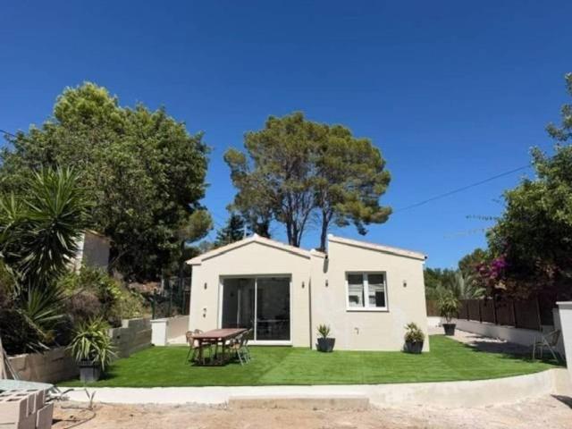 Casa en alquiler en la Marina Baixa, Valencia