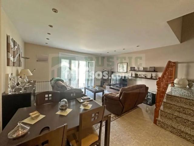 Casa en alquiler en Eixample, Gironès