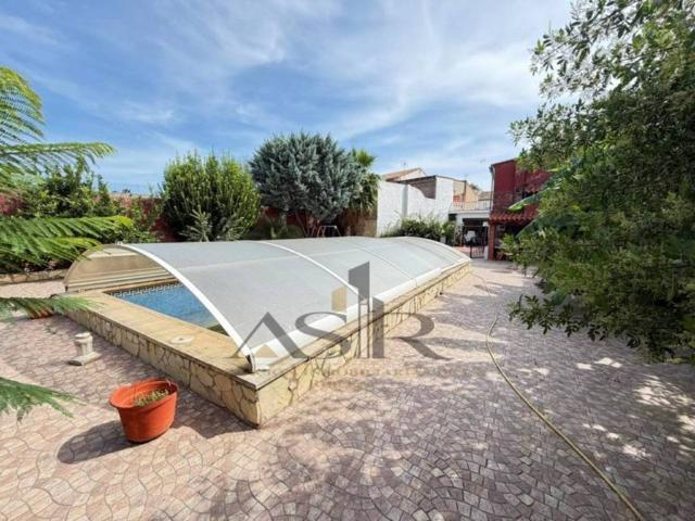 Casa en alquiler en Benimuslem, València / Valencia