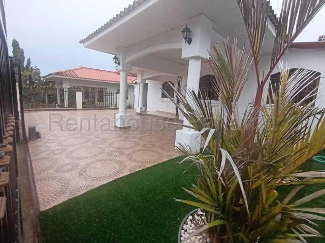 Casa en Alquiler en Blastello, Chitré