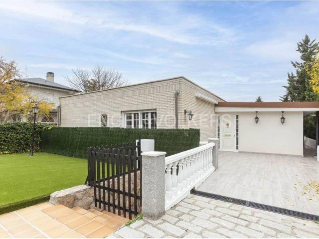 Casa en alquiler en Boadilla Del Monte, Madrid