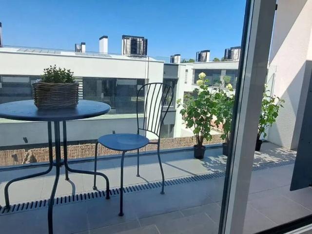 Casa en alquiler en Boadilla Del Monte, Madrid