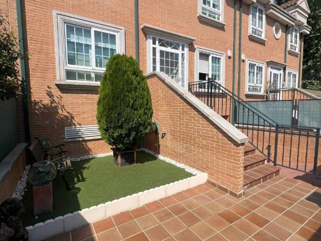 Casa en alquiler en Boadilla Del Monte