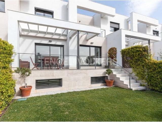 Casa en alquiler en Boadilla Del Monte