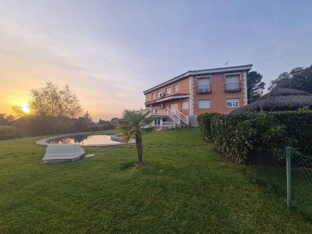 Casa en alquiler en Boadilla Del Monte