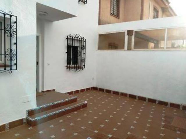 Casa en alquiler en Gines, Sevilla