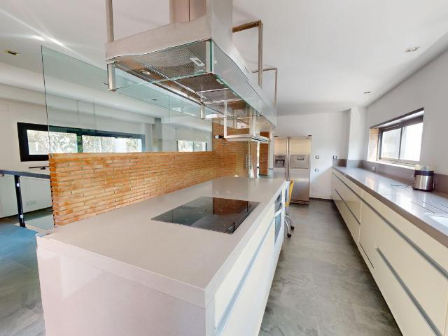 Casa en alquiler en Urbanización El Zaudín, Bormujos