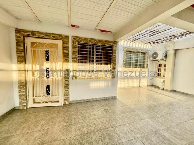 Casa en alquiler en Punto Fijo, Falcón