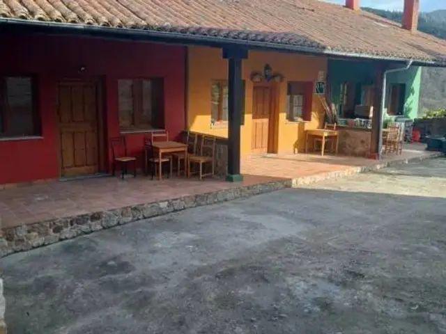 Casa en alquiler en Praúa, Pravia
