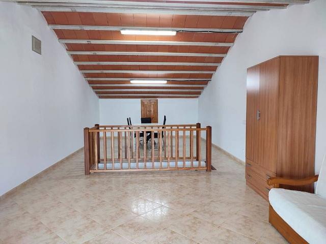 Casa en alquiler en Torrelavit
