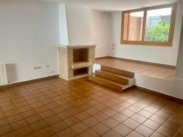 Villa en alquiler en Esplugues De Llobregat, Finestrelles