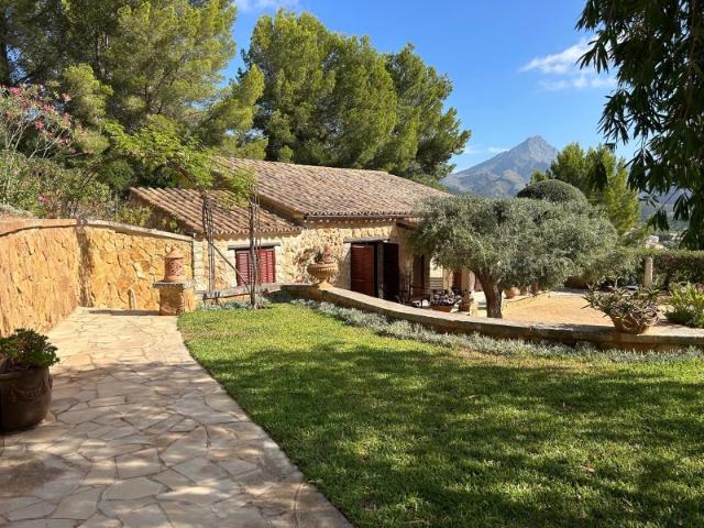 Casa en alquiler en Calvià