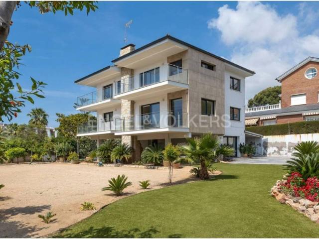 Casa en alquiler en Castelldefels